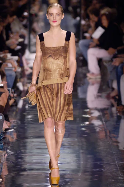 Look 27
